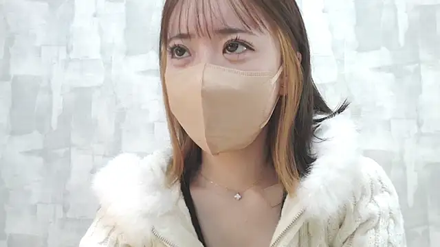 LOVE MOMO LOVE online show from 01/19/25, 11:12