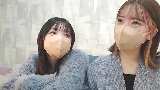 LOVE MOMO LOVE online show from 01/30/25, 11:33