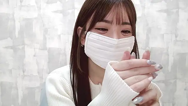 LOVE MOMO LOVE online show from 10/05/25, 11:41