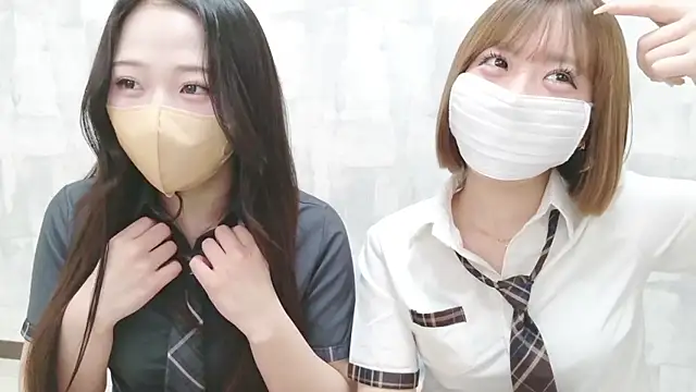 LOVE MOMO LOVE online show from 03/27/26, 12:38