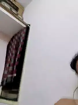 Raj1043 online show from 01/30/25, 07:04