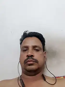 Raj1043 online show from 02/19/25, 06:43