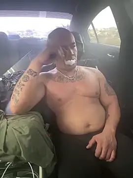 EatMyCake831 online show from 12/22/24, 08:14