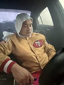 EatMyCake831 online show from 11/13/25, 07:13