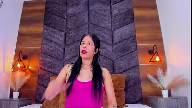 DulceAurora   online show from 03/05/25, 07:27