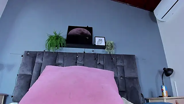 DulceAurora   online show from 03/06/26, 03:03