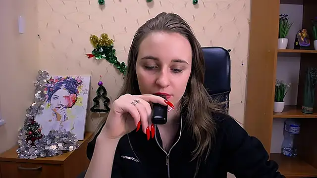  Nicole new online show from 12/22/24, 03:11