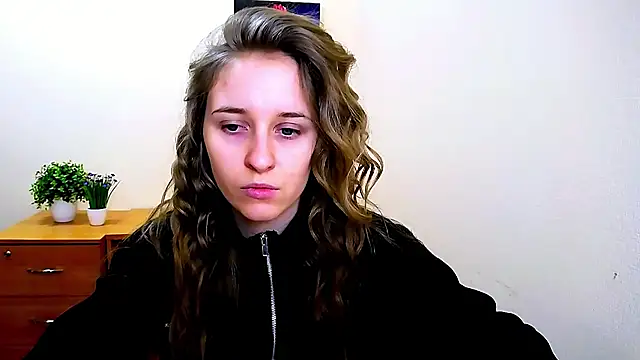  Nicole new online show from 02/06/25, 12:16