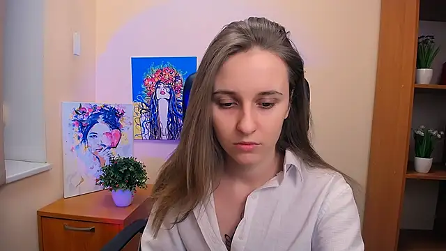  Nicole new online show from 02/17/25, 12:59