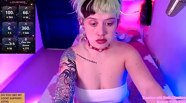 Snapshot of rosse_ivy chatting on 03/05/25, 04:02 rosse ivy online show from 03/05/25, 04:02