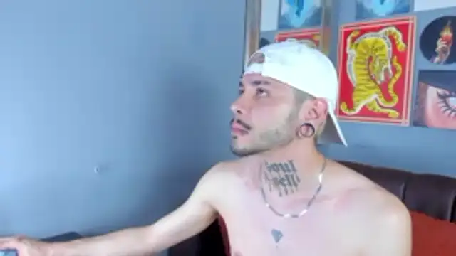 MurdockH online show from 03/04/26, 02:17