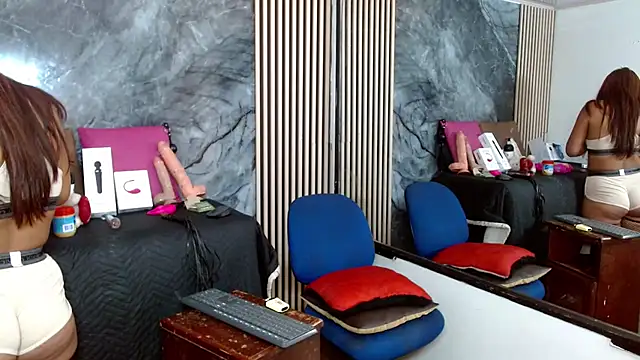 Isalombardi online show from 03/20/25, 02:40