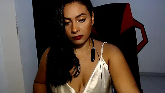 meghan2 online show from 05/06/26, 02:19