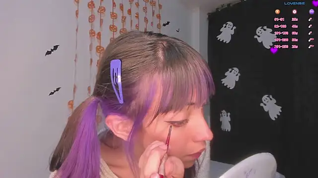 MiaGoth  online show from 10/24/25, 01:13