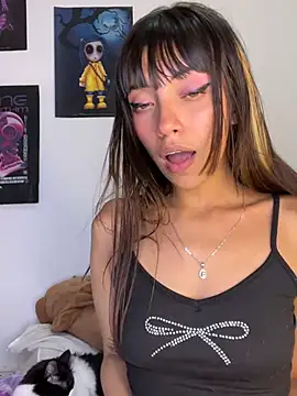 Snapshot of MiaGoth_ chatting on 05/31/26, 10:33 MiaGoth online show from 05/31/26, 10:33