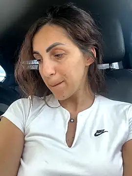 EmaSkyes online show from 10/25/25, 11:29