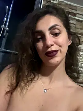 EmaSkyes online show from 10/28/25, 07:38