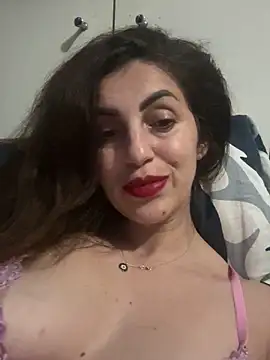 EmaSkyes online show from 11/13/25, 07:57