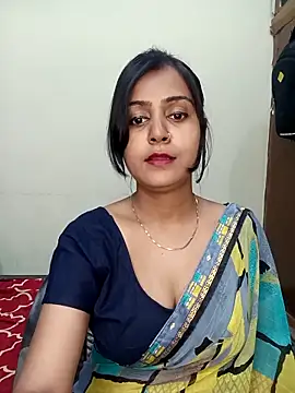 Miss-Riyasingh online show from 04/13/26, 05:18