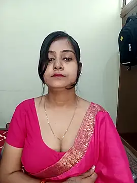 Miss-Riyasingh online show from 04/17/26, 04:15