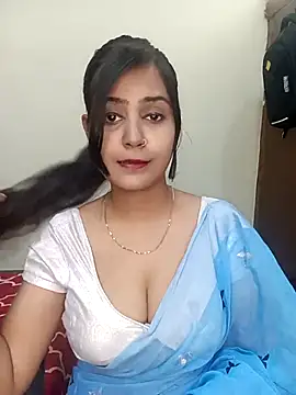 Miss-Riyasingh online show from 04/24/26, 04:04