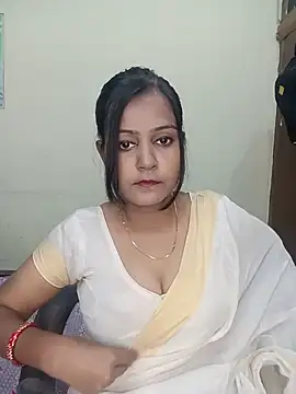 Snapshot of Miss-Riyasingh chatting on 06/28/26, 02:23 Miss-Riyasingh online show from 06/28/26, 02:23