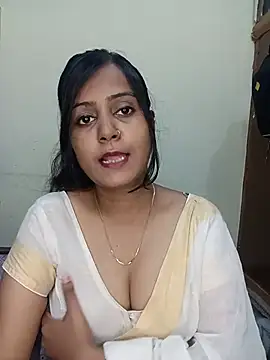 Snapshot of Miss-Riyasingh chatting on 07/12/26, 01:35 Miss-Riyasingh online show from 07/12/26, 01:35