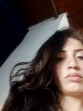 Snapshot of aurelialux chatting on 02/22/25, 09:26 aurelialux online show from 02/22/25, 09:26