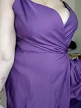 Snapshot of kaamuk_shweta chatting on 02/24/26, 07:01 kaamuk shweta online show from 02/24/26, 07:01