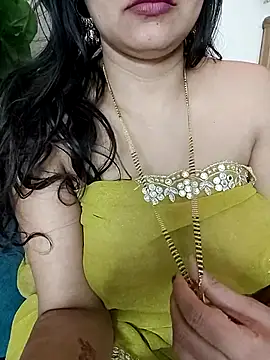 Snapshot of kaamuk_shweta chatting on 05/09/26, 09:09 kaamuk shweta online show from 05/09/26, 09:09