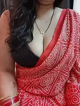 Snapshot of kaamuk_shweta chatting on 05/29/26, 08:01 kaamuk shweta online show from 05/29/26, 08:01