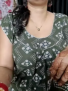 Snapshot of kaamuk_shweta chatting on 07/02/26, 11:22 kaamuk shweta online show from 07/02/26, 11:22