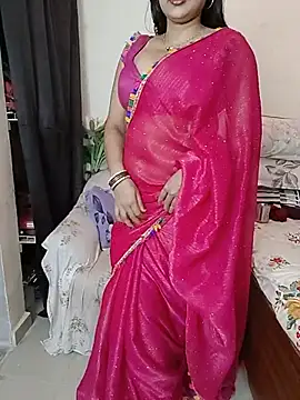 Snapshot of kaamuk_shweta chatting on 07/11/26, 11:06 kaamuk shweta online show from 07/11/26, 11:06