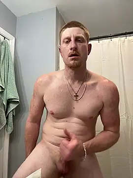 Snapshot of bigred0808 chatting on 02/11/26, 07:24 bigred0808 online show from 02/11/26, 07:24