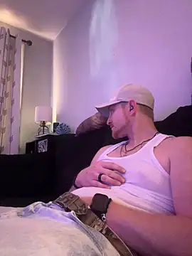 bigred0808 online show from 03/11/26, 03:40