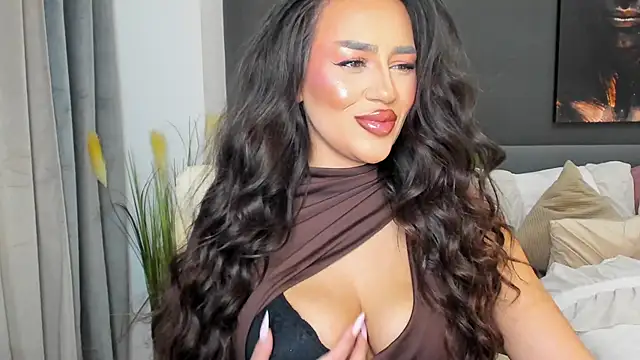 Sonia  Rey online show from 01/16/26, 06:34