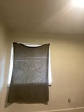 honeybrow online show from 12/29/24, 03:35