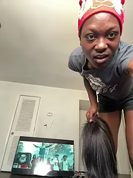 honeybrow online show from 02/13/25, 04:17