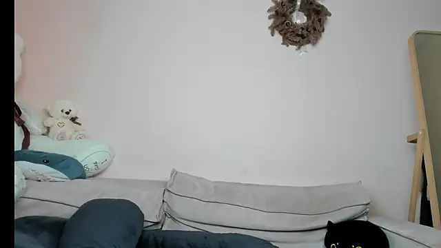 Snapshot of daeneryy chatting on 01/13/25, 03:23 daeneryy online show from 01/13/25, 03:23