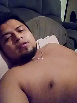 Snapshot of ellupe0829 chatting on 09/27/25, 09:14 ellupe0829 online show from 09/27/25, 09:14