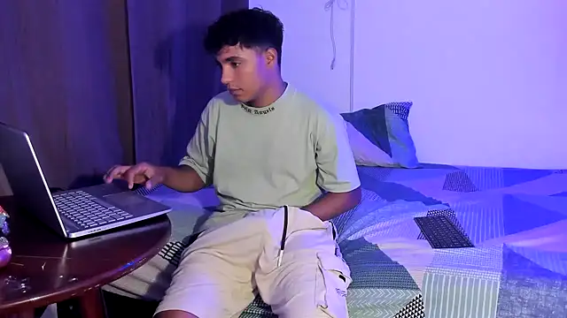 jonmaykolrose online show from 01/12/25, 03:39