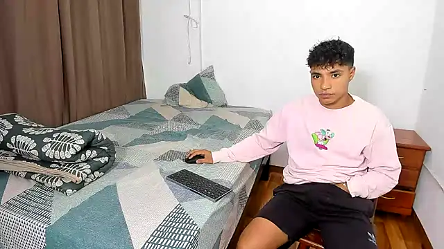 jonmaykolrose online show from 02/05/25, 03:34