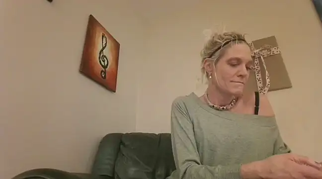 AddieAssets online show from 12/26/24, 06:09