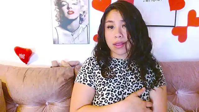 Snapshot of hinataleecs chatting on 02/28/25, 11:36 hinataleecs online show from 02/28/25, 11:36