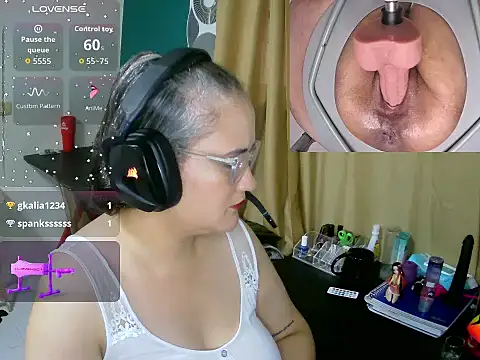 Snapshot of lolalicious_7583 chatting on 03/02/26, 09:32 lolalicious 7583 online show from 03/02/26, 09:32