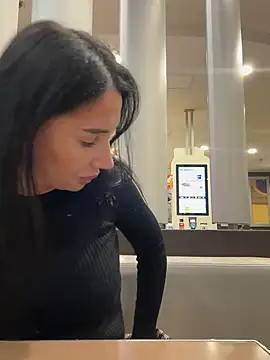 Snapshot of AnaRhodes chatting on 03/02/25, 07:21 AnaRhodes online show from 03/02/25, 07:21