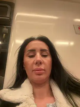 Snapshot of AnaRhodes chatting on 03/11/25, 07:58 AnaRhodes online show from 03/11/25, 07:58