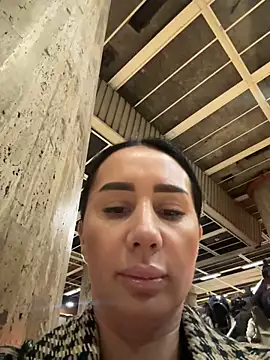 Snapshot of AnaRhodes chatting on 03/19/25, 08:45 AnaRhodes online show from 03/19/25, 08:45