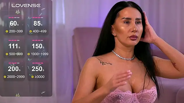 Snapshot of AnaRhodes chatting on 10/17/25, 09:06 AnaRhodes online show from 10/17/25, 09:06