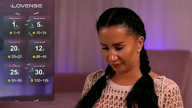 Snapshot of AnaRhodes chatting on 10/30/25, 10:32 AnaRhodes online show from 10/30/25, 10:32